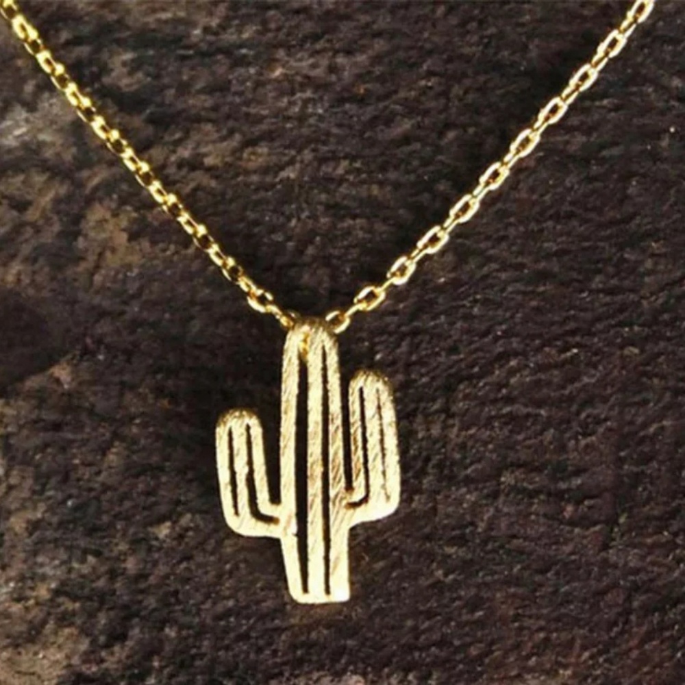 CACTUS DESERT PENDANT NECKLACE NEW